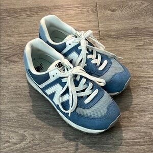 New Balance Women’s 574 Size 6/38.5